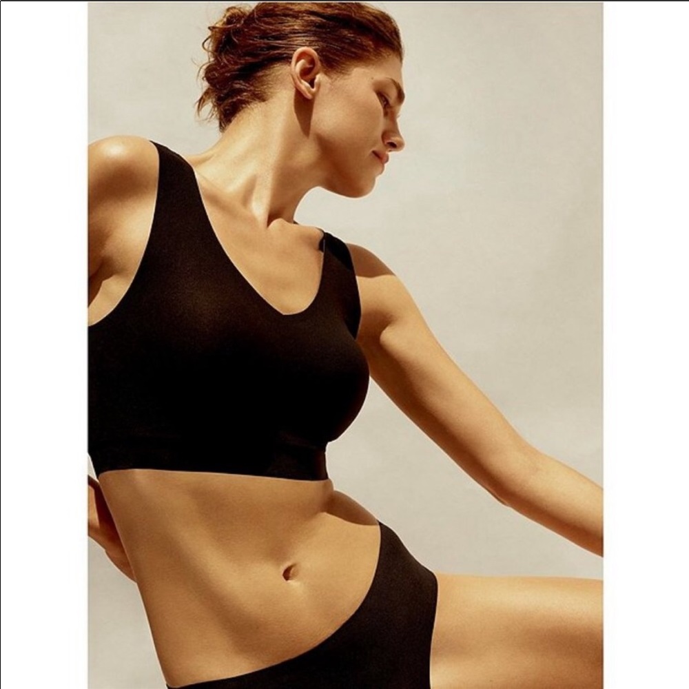 Chantelle SoftStretch padded Vneck bra XL/2XL NWOT